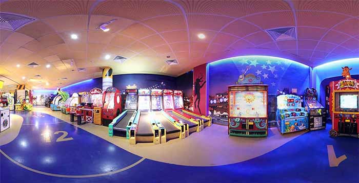 تفریحی سرپوشیده سرزمین عجایب مشهد